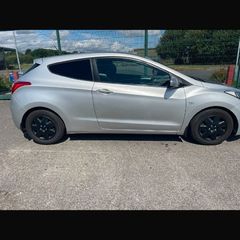 Mint 2013 Hyundai i30 Van 1.4 CDRI  tax and test