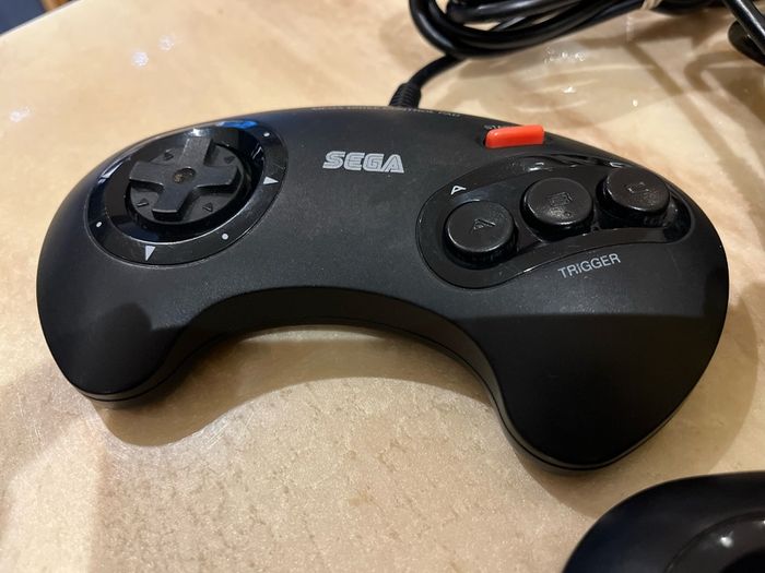 Sega Megadrive Controllers For Sale in Ardfinnan, Tipperary from ...