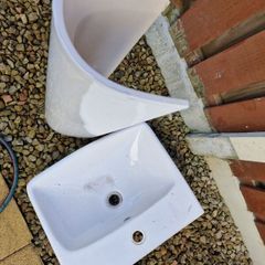 Bathroom sink FREE