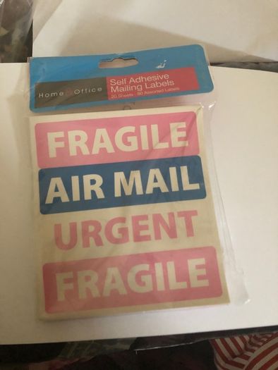 Fragile / urgent postal stickers
