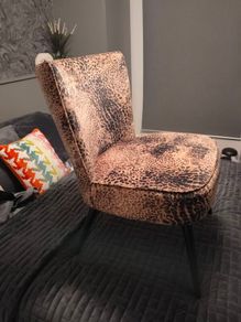 feature chair