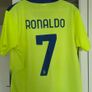 Ronaldo Football Kit + Shorts Age 12-13 Image 2