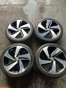 18' Genuine VW Golf Caddy 5x112 alloy wheels
