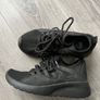 Black trainers ripstop size 13uk Image 4