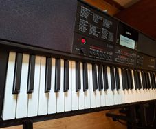 Casio CTX-700 Keyboard