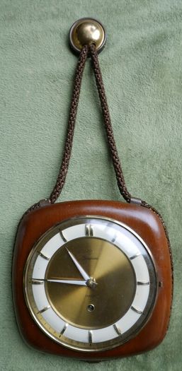 Vintage Junghans Exacta Wall Clock Mid Century Wood Frame Rope Trim Mcm (works Well)