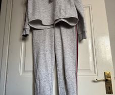 tracksuit