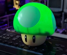Paladone Nintendo 1-Up Mushroom Lamp
