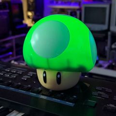 Paladone Nintendo 1-Up Mushroom Lamp