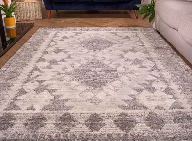 Kukoon Rug
