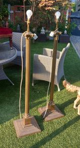 Pair of v heavy Corinthinian lamp stands fully working, tall, Irish, D18