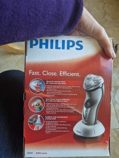 Philips electric shaver