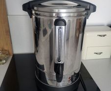 Lloytron Stainless Steel Catering Urn / Water Boiler