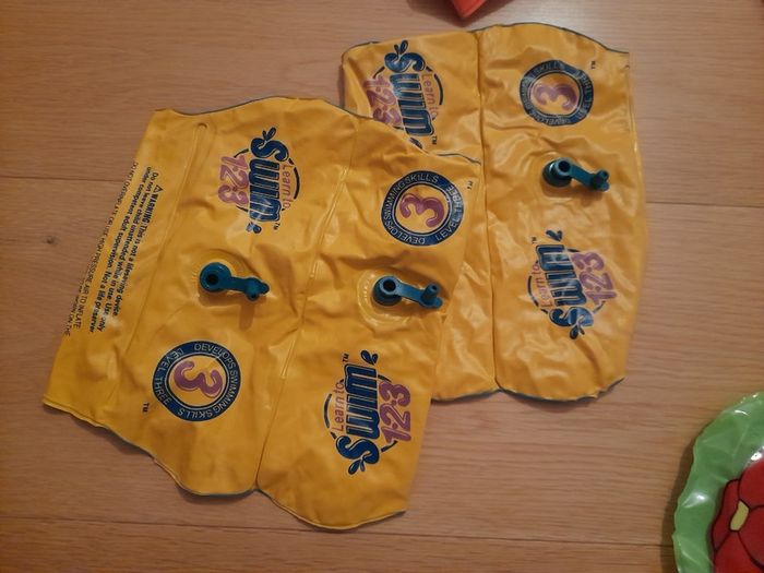 Arm bands