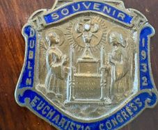 Original 1032 Dublin Eucharistic Congress Souvenir Badge
