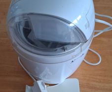Ice cream maker