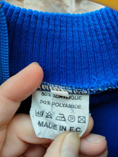 Vintage 80s 90s cycling jacket  Perfect condition  Size medium  Perfect for festivals  Unique piece