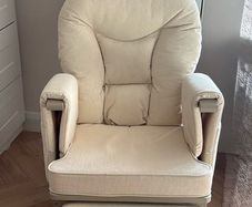 Rocking chair in perfect condition available