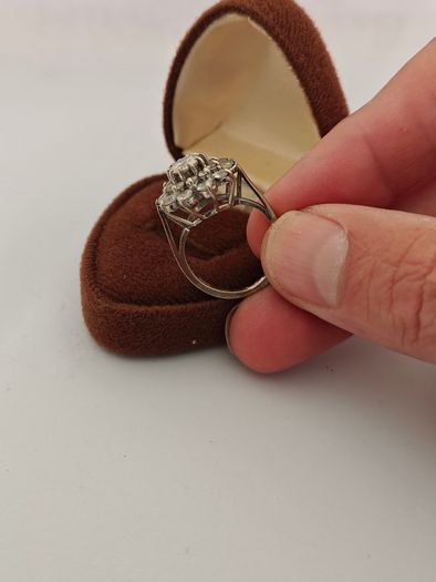 Vintage 18ct White Gold Tiered Cluster Cocktail Ring | 6.85g | Fully Hallmarked - Size M