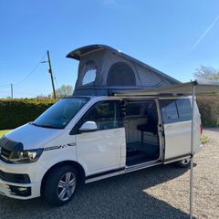 VW Transporter Campervan
