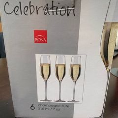 Champagne Flutes - 5