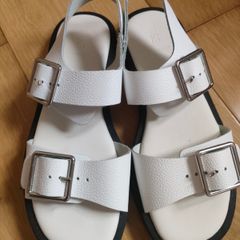 Women's sandals