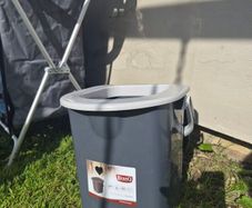 Portable Camping Toilet / Compact Toilet