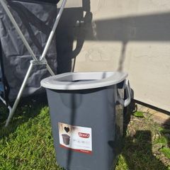 Portable Camping Toilet / Compact Toilet