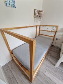 Ikea Kura