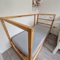 Ikea Kura