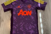 Manchester United Rare Training Top