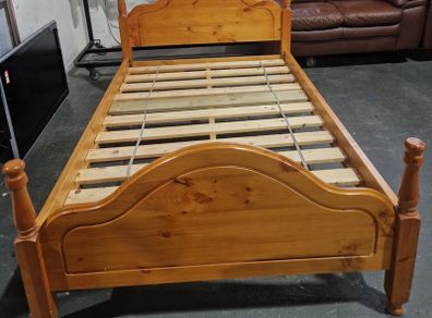 Small double 4ft with new mattress
