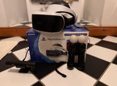 PlayStation VR Complete in box with Camera, 2 Move Controllers and PS5 Adaptor