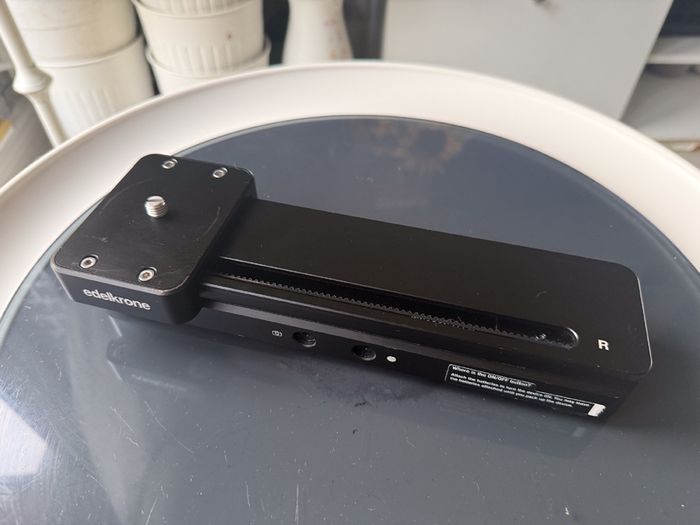 Edelkrone SliderPLUS ONE Motorised Camera Slider | Battery & Charger Included