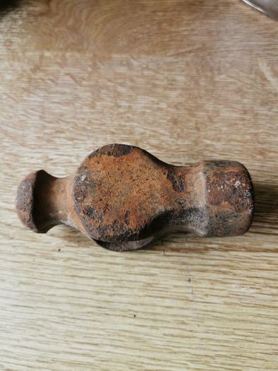 Hammer head