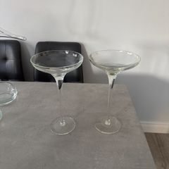 2 glasses