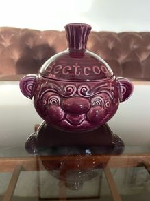 Vintage Sadler Pottery Beetroot Funny Face Lidded Jar Glazed Burgundy