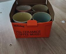 HKliving 70s ceramic coffee mugs