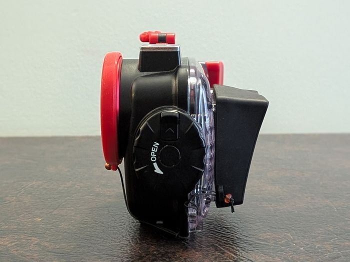 Olympus PT-051 Underwater Housing - Near New for TG-610 TG-810 - Tough Series