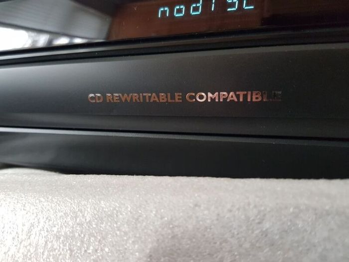 Philips Cdc 775 (5 Disc Changer)