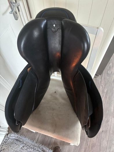 Brand new CWD 17.5 saddle