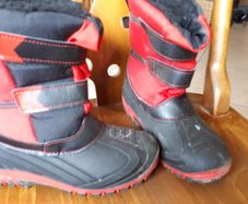 Snow boots, good condition, fleece line, size UK33