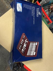 viners cutlery set (unopened)