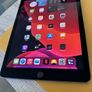 iPad Pro 9.7 128GB Wi-Fi + Cellular - Space Grey - Fully Working Image 2