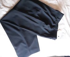Trousers/Stylish Lightweight Black Trousers by Punt Roma   Size: 16 UK .. 46 EU