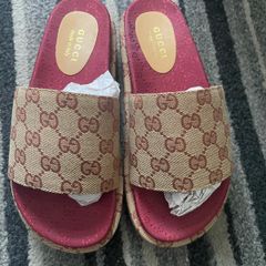 ladies shoes Gucci sandals