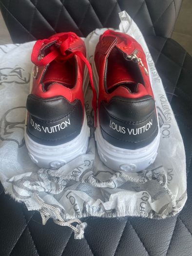 Size uk36 Trainers