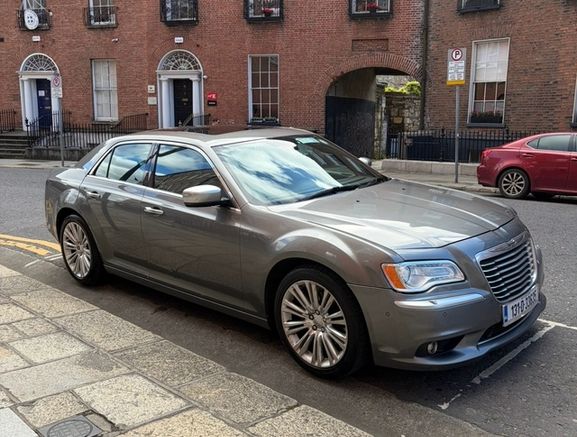 Chrysler 300c Car Hire for your special occasion