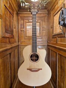 Lowden F-21c