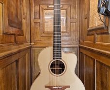 Lowden F-21c